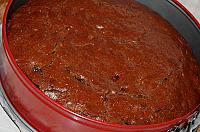 Vegan Chocolate Cake with Jam - Step 6