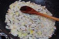Onion and Garlic Pull Apart Bread - Balabushki - Step 5