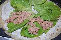 Crepes Rolls with Tuna and Lettuce - Step 3