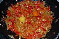 Red Peppers, Eggs and Tomatoes Stew - Step 8