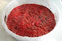 Raw Vegan Raspberry Chocolate Cake - Step 10