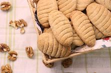 Best Banana Walnut Cookies