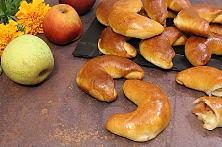 Apple Crescent Rolls