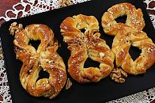 Romanian Fluffy Mucenici - Walnut and Cinnamon Bread