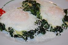 Creamed Spinach with Eggs