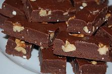  Easy Homemade Chocolate Fudge