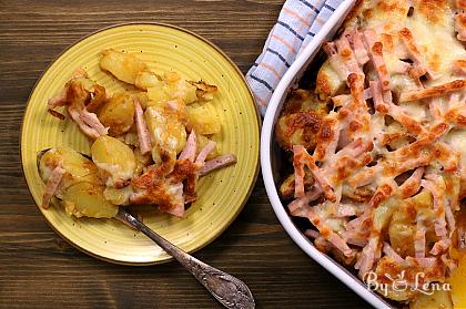 Roasted Potatoes with Ham and Cheese