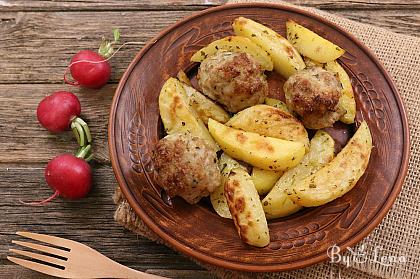 Oven Baked Meatballs and Potatoes