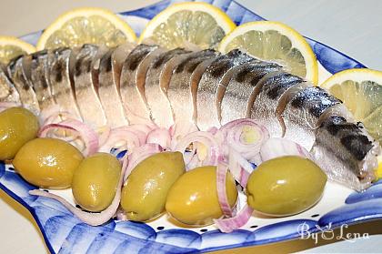 Pickled Mackerel or Herring (Selyodka)