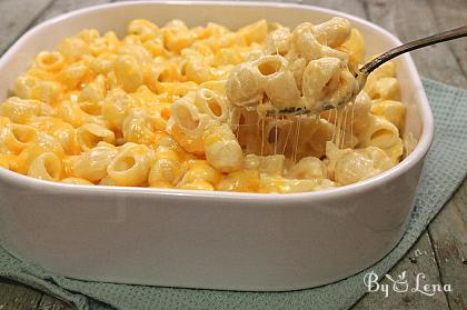 Easy Mac and Cheese Pasta