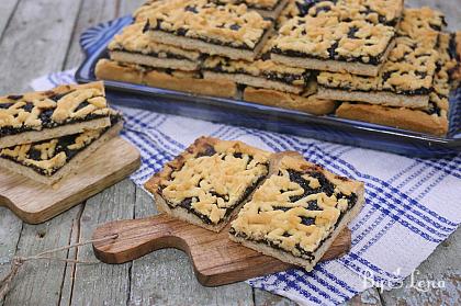 Easy Jam Shortbread Bars