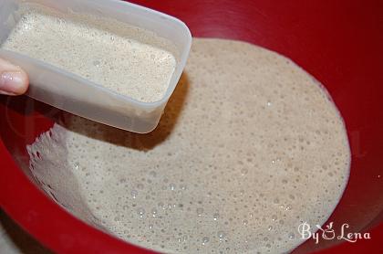 Refreshing A Sourdough Starter (2)