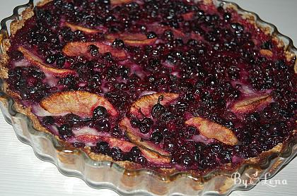 Apple and Berry Tart with Oat Crust
