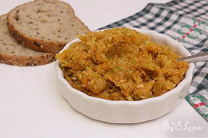 Quick Zucchini Spread, Cooked in the Pan