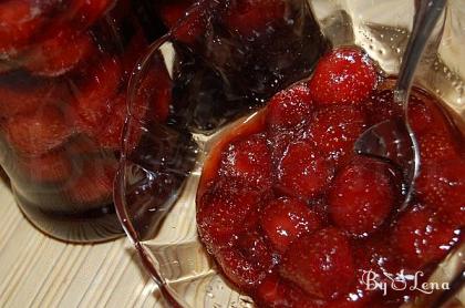 Homemade Whole Strawberry Jam