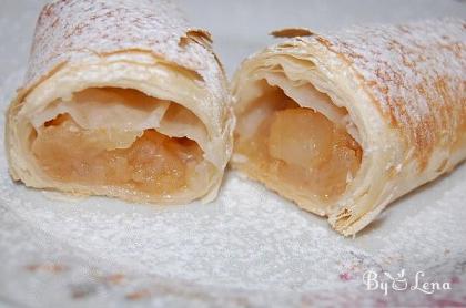 Apple Strudel with Filo Pastry