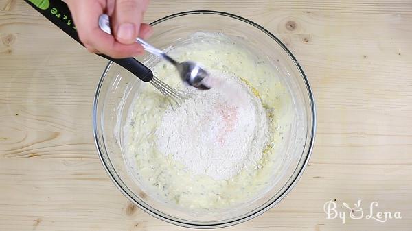 Savory Cornbread with Cheese - Alivenci - Step 4