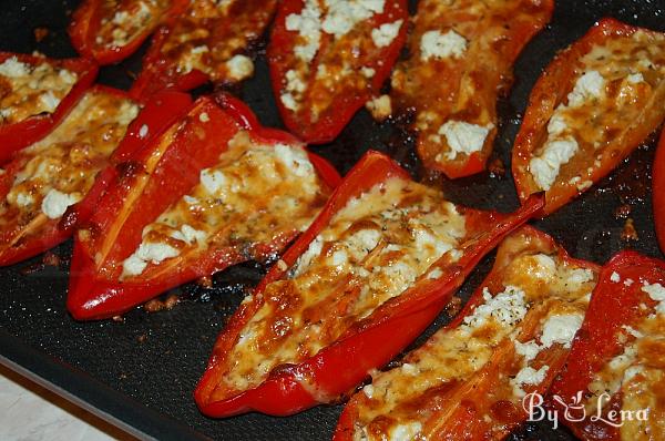 Greek Stuffed Peppers with Cheese - Step 7