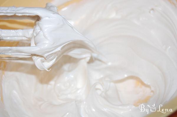 Easy Homemade Meringue - Step 10