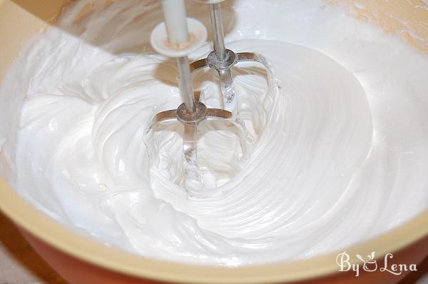 Easy Homemade Meringue - Step 8