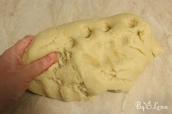 Greek Vegan Orange Cookies (Koulourakia) - Step 4