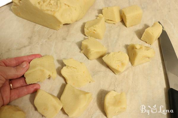 Greek Vegan Orange Cookies (Koulourakia) - Step 5