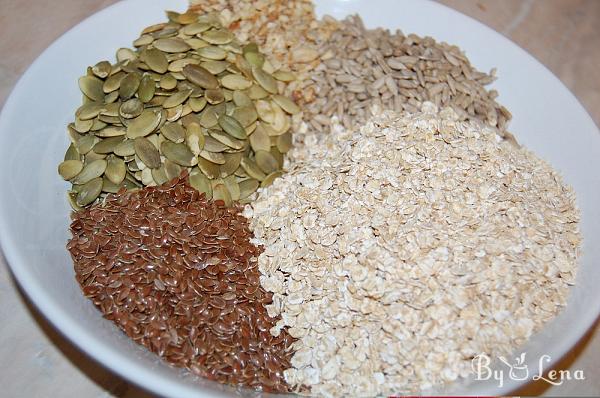 Crispy Seeds and Meringue Cookies - Step 1