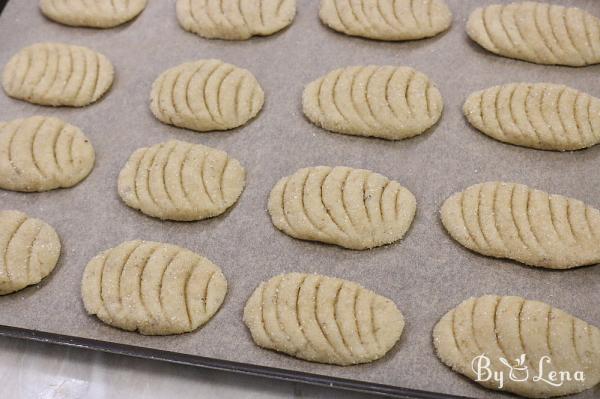 Best Banana Walnut Cookies - Step 12