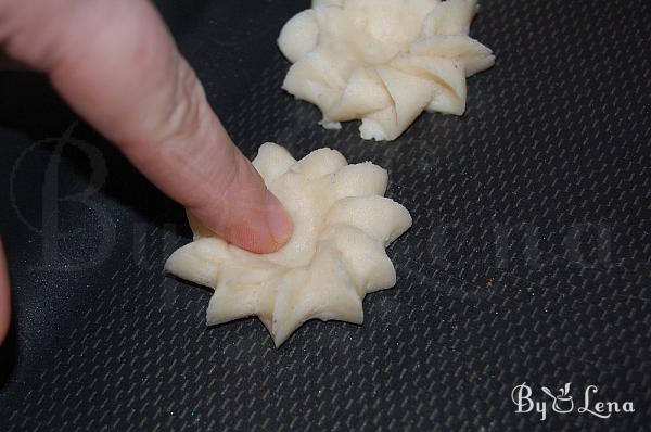 Shortbread Cookies with Jam - Step 5