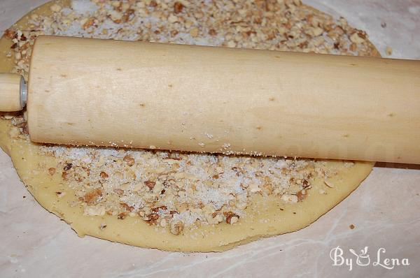 Moldovan Shortbread Cookies with "Moni" - Step 12