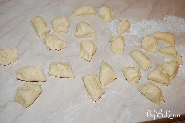 Sweet Rose Buns - Step 2