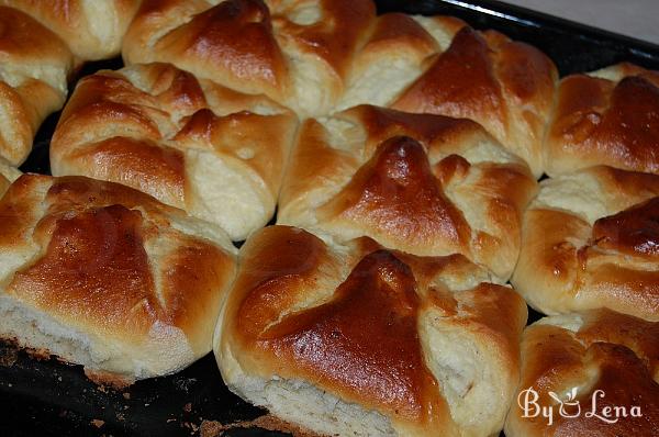 Sweet Cheese Buns (Romanian Poale-n brau) - Step 16