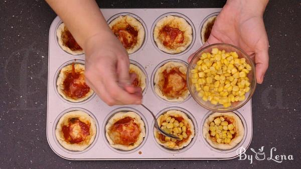 Pizza Cupcakes for Kids - Step 10