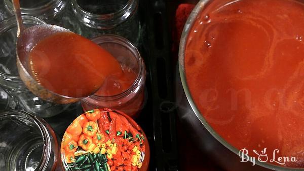 Easy Homemade Tomato Puree - Step 11