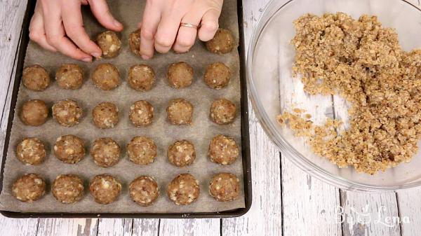 Chocolate Banana Cake Pops - Step 15