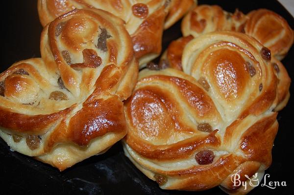 Butterfly and Hearts Shaped Sweet Buns with Raisins - Step 16