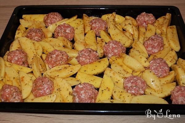 Oven Baked Meatballs and Potatoes - Step 4