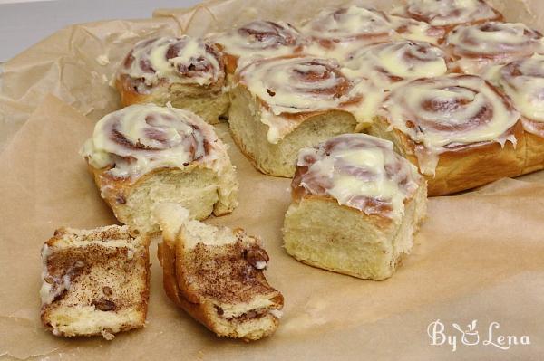 Cinnamon Rolls With Icing - Step 20