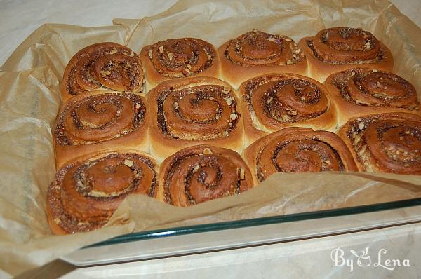 Cinnamon Rolls With Icing - Step 17