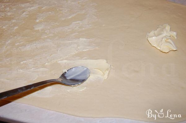 Cinnamon Rolls With Icing - Step 9