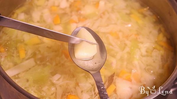 Ukrainian Borscht Soup - Step 14