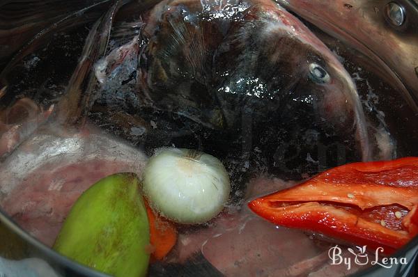 Moldovan Fish soup with Corn Groats - Step 1