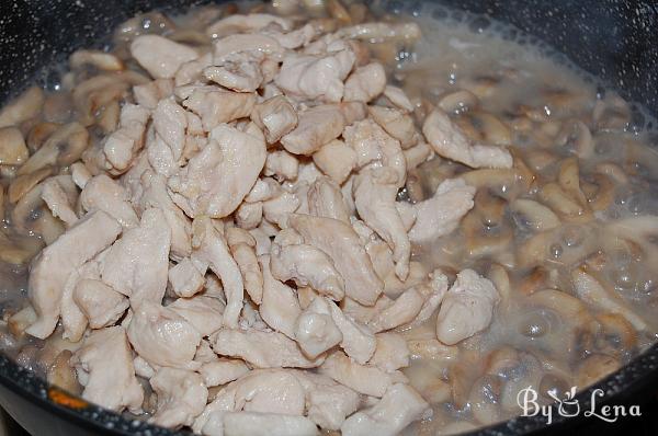 Romanian-Style Creamy Chicken and Mushroom Stew - Step 9