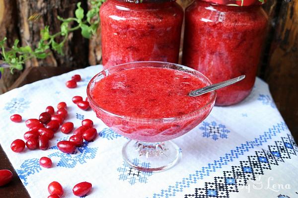 No-Cook Cornelian Cherry Jam