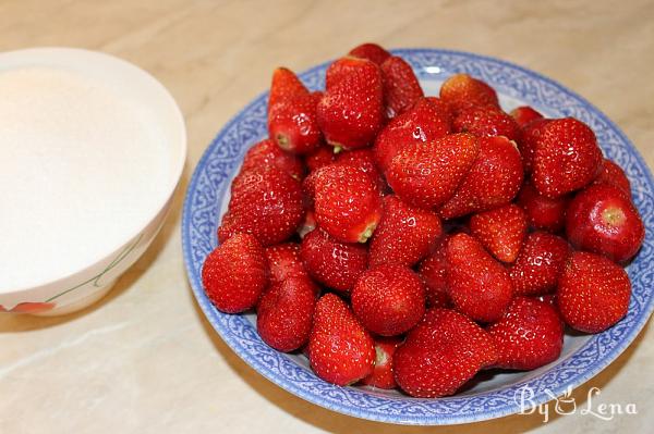 Strawberry Kompot - Step 2