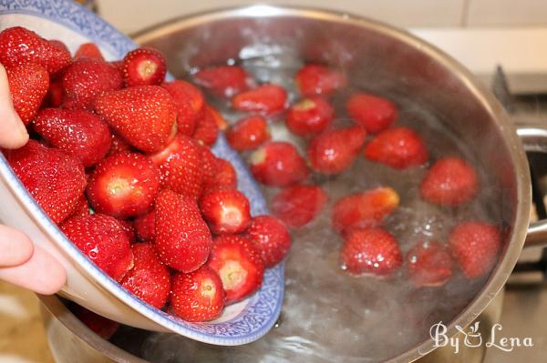 Strawberry Kompot - Step 6