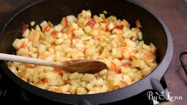 Apple Crescent Rolls - Step 4