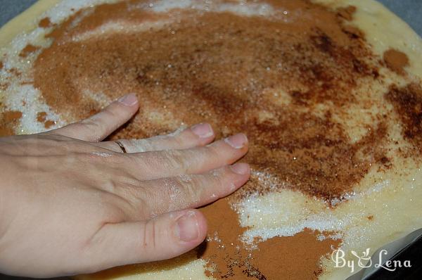 Cinnamon Twisted Snowflake Bread - Step 10