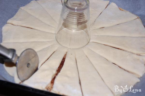 Cinnamon Twisted Snowflake Bread - Step 14