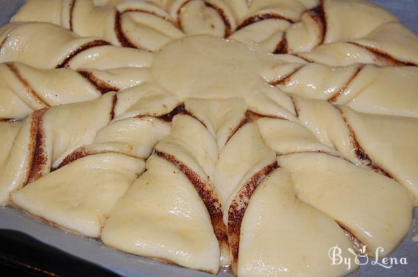 Cinnamon Twisted Snowflake Bread - Step 17